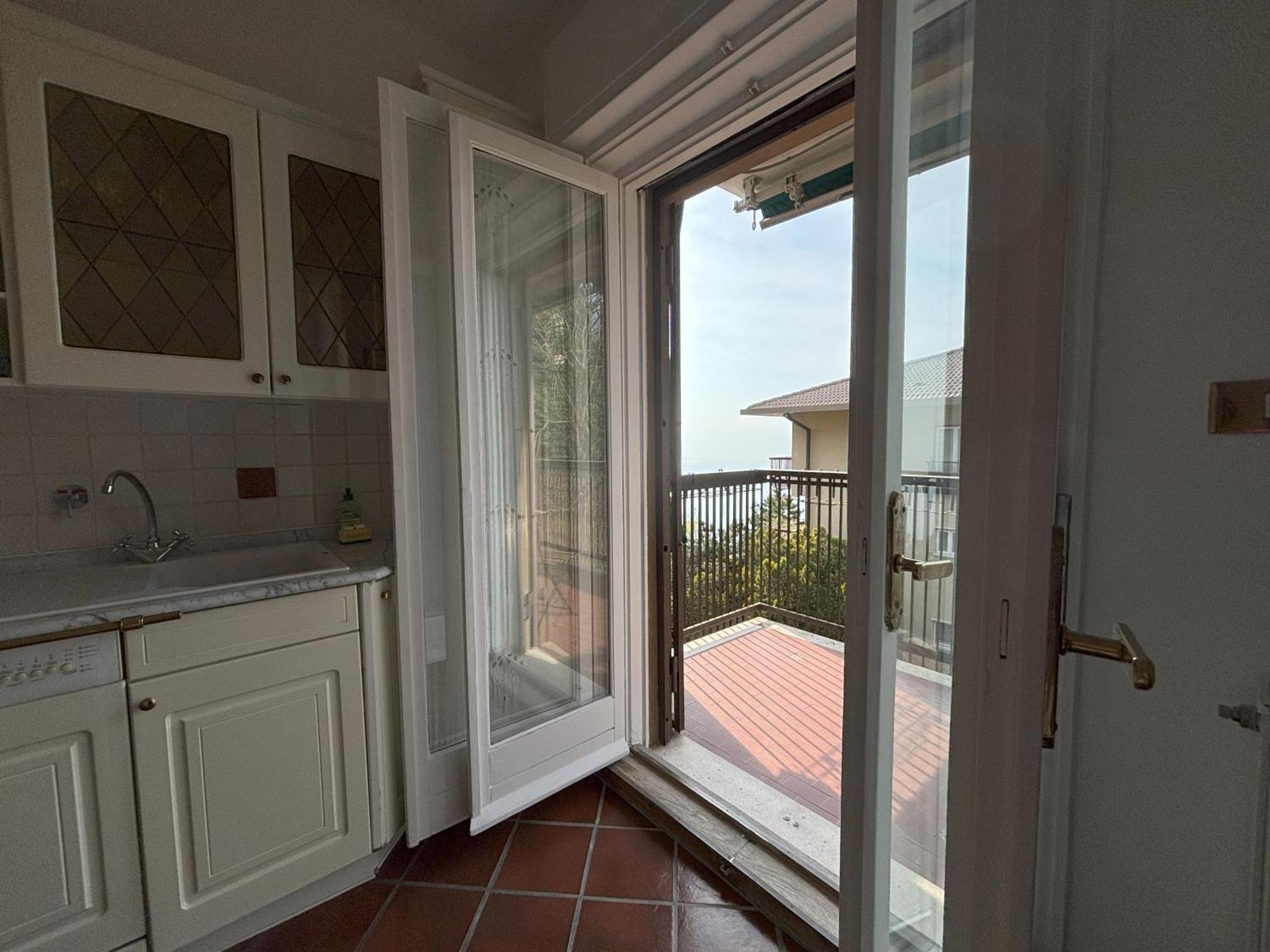 Appartement Affitto Turistico Via Bonomea 219-1 à Trieste Extérieur photo